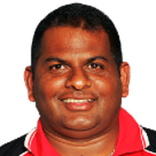கனடிய கிரிக்கெட் உடையில் சஞ்சயன் துரைசிங்கம்
